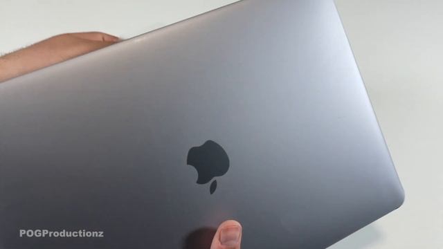 MacBook Pro 13 Unboxing - Apple M1 Mac смотреть онлайн