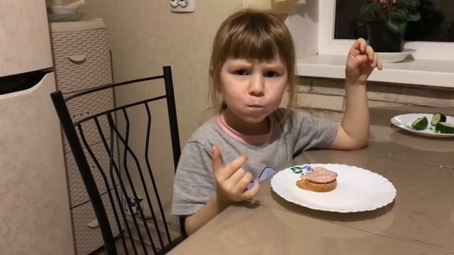 Не допустили к экзамену.Когда пересдача. Уехала к маме.На какую оценку написала я? смотреть онлайн