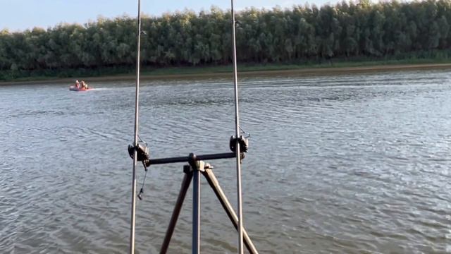 Подставка Korum River Tripod