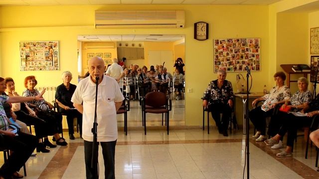 1. Борис Очаковский и Семён Гофштейн \ Стихи поэтов ХIХ века в хостеле на Уругвай 34 смотреть онлайн