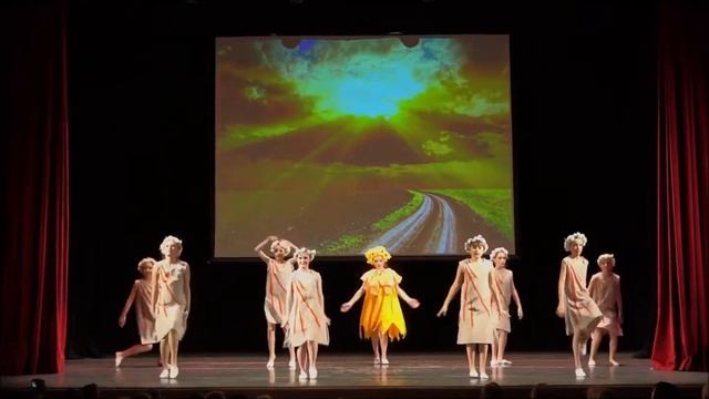 Студия эстрадного танца "Отражение" - "Дальняя дорога" смотреть онлайн