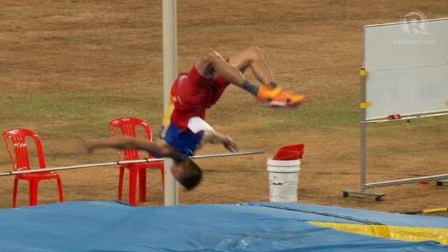 2023 SEA Games: EJ Obiena claims third gold medal, sets new record смотреть онлайн