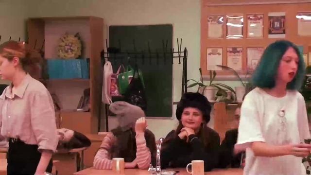Наш класс 9а.mp4 смотреть онлайн