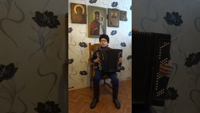 Волгский казак поздравляет с 23 февраля всех защитников Отечества! смотреть онлайн