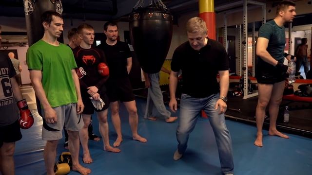 NEOCOMBAT LIVE: Совместная тренировка. Русский стиль и тайский бокс. смотреть онлайн