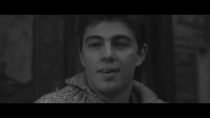 ♔ЛЮДИ НЕ ЦЕНЯТ ДОБРО ОНИ О НЁМ ЗАБЫЛИ♔