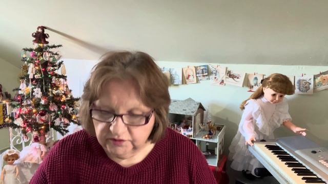 Vlogmas 2023, December 20. Amaryllis and a Canadian Treasure! смотреть онлайн