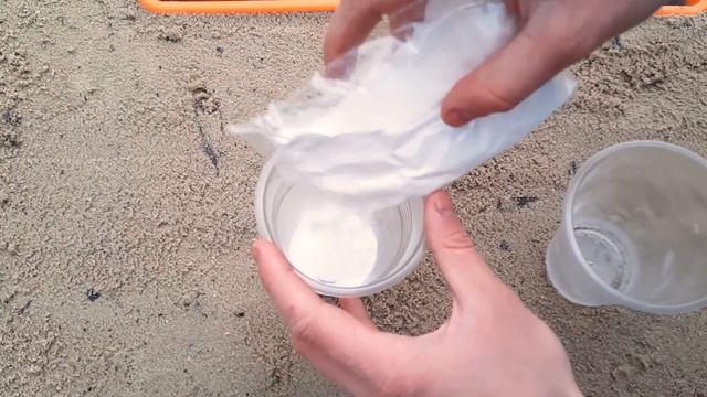 Test: iPhone 12 Pro Max and Smasung Note 20 Ultra vs Coca Cola and Mentos! смотреть онлайн