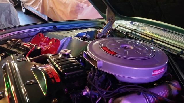 1961 Ford Thunderbird Convertible. смотреть онлайн