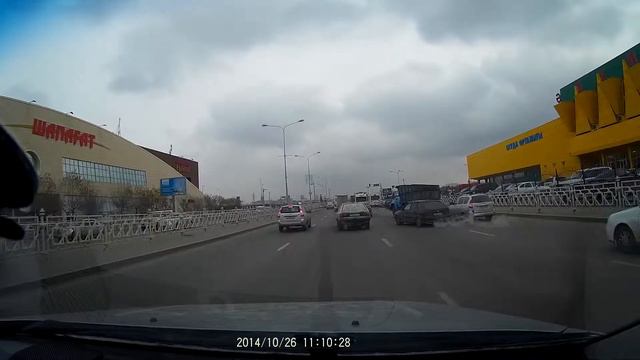 167CUA01нарушает правила ПДД (маневрирование) смотреть онлайн