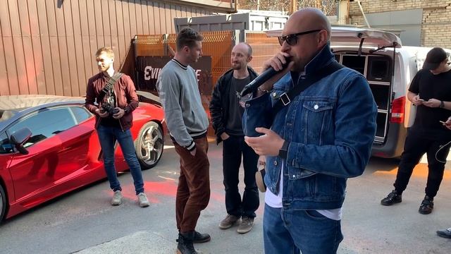 Тюнинг Dodge Challenger. Автопробег 1 мая. McLaren 720S. смотреть онлайн