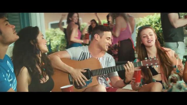 Moneda Dura - Cantando en los pasillos смотреть онлайн