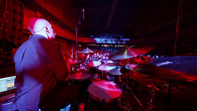 Chris Allison - Plini - Papelillo (live At The Enmore Theatre)