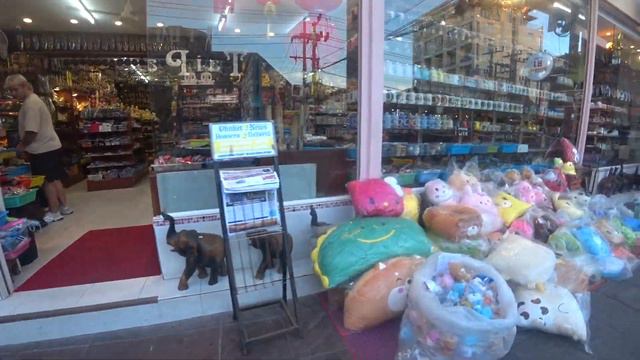 Тайланд. Пхукет 2023г. Улицы Патонга. Ужин в кафе. Собираемся в Бангкок. смотреть онлайн