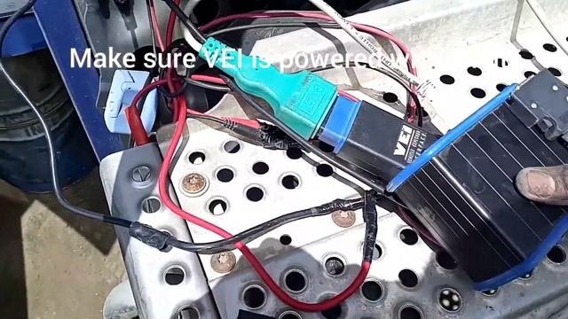 Saving original files from MCM and ACM ecu using Vehicle Explorer Interface (VEI) part 1 смотреть онлайн