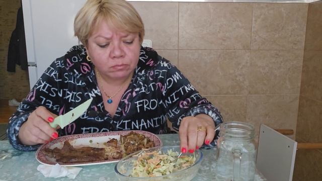 МУКБАНГ ? АСМР ЕДА"ASMR EATING "ПОДБОРКА ЗВУКИ ЕДЫ "БЕСЕДЫ ЗА СТОЛОМ CONVERSACION AT TABLBLE смотреть онлайн