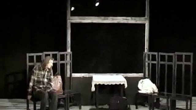 Экстренная связь с машинистом - спектакль смотреть онлайн