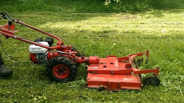 Чешский мотоблок МФ-70 (MF-70) с навесной роторной газонокосилкой. смотреть онлайн
