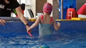 Обучение плаванию.Упражнения для детей в бассейне.Swimming training.Exercises for childreninthepool