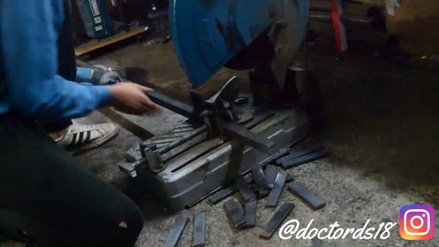 Homemade 300cc TANK / PART 4 ( Tracks ) смотреть онлайн