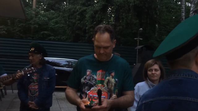 Песня о пограничниках солирует Комáндер смотреть онлайн