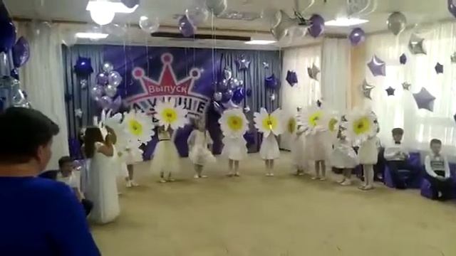 Танец «Ромашковое поле» подготовительная группа смотреть онлайн