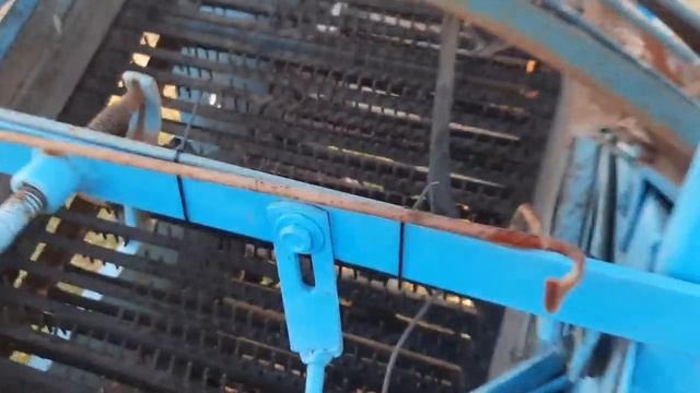 Ремонт Комбайна для картофеля Anna z-644 Замена Подшибников - Готовимся к Уборки картофеля смотреть онлайн