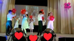 танец детей подготовительной группы "Мамино сердце"