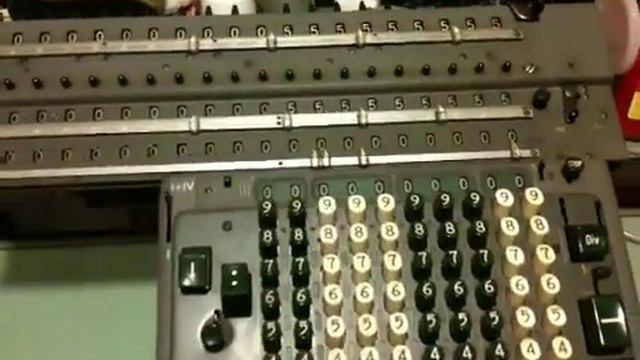 Madas 20BTG electromechanical calculator смотреть онлайн