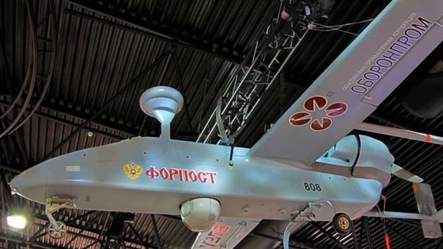 Минобороны РФ показало первый полёт обновлённого БПЛА Форпост-Р смотреть онлайн