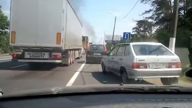 Вечные пробки на Горьковке.mp4 смотреть онлайн