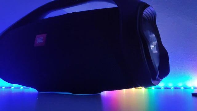 2 Monster im Duell\ JBL Boombox 2 VS JBL Partybox 300 смотреть онлайн