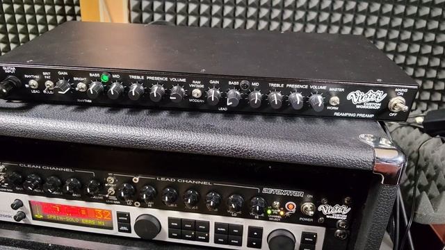 Victor Custom Guitar reamping preamp демонстрация лампового чистого подгруженного канала смотреть онлайн