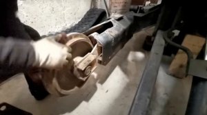 Замена гусениц на мини экскаваторе.