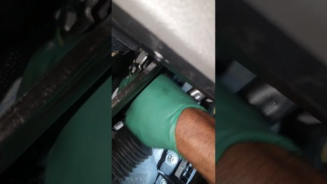 Clutch Master Cylinder replacement & bleed. Ford Transit Custom 2.0 TDCi 2020 смотреть онлайн