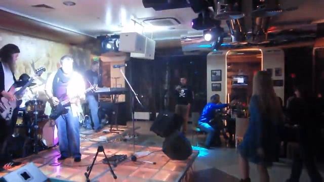 Дюковский сад - Девченка то проказница смотреть онлайн