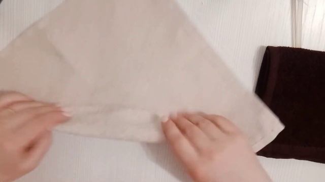 Пирожное из полотенца. Два легких способа упаковки полотенца в ? подарок... смотреть онлайн