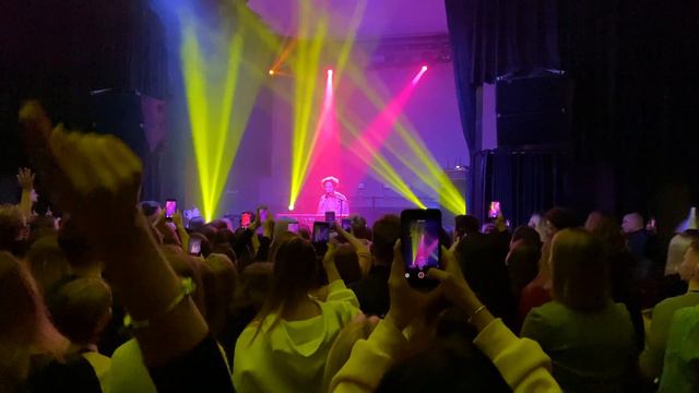 Шарлот - Щека на щеку (Live в Брюгге@Минск) смотреть онлайн