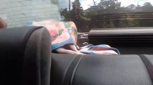 Сабвуфер порт в салон