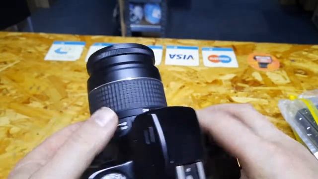 Canon EOS 1000F N Test How to Load Film and Charge Lens смотреть онлайн