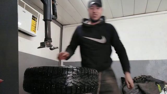 ШИНОМОНТАЖ РАБОТА В ШИНОМОНТАЖЕ