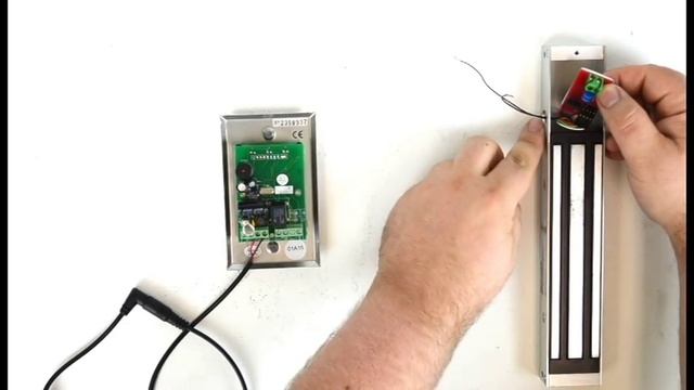 How to Control a Magnetic Lock from a Keypad смотреть онлайн