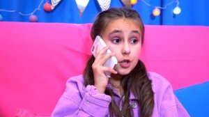 Сава мирит лучших подруг! Ева выясняет отношения в школе!