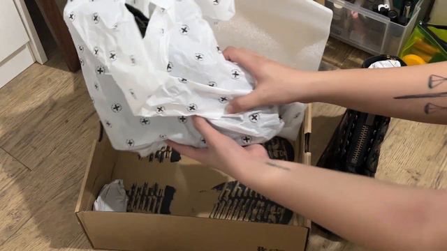 unboxing Dr Martens Sinclair Platform boots смотреть онлайн