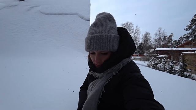 Чуть не упали с крыши! ?ПАПА снимает влог!? смотреть онлайн