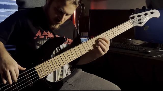 Exodus - The Beatings Will Continue (Until Morale Improves) Bass cover смотреть онлайн