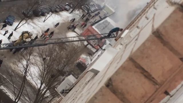 Пожар 8-го марта. Череповец, Архангельская 46А смотреть онлайн