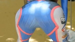 D.va Cosplay - Twerking Funk