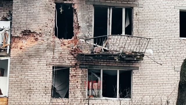 ⚡️Последствия взрыва беспилотника в Санкт-Петербурге⚡️ смотреть онлайн