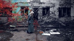 Между двух огней